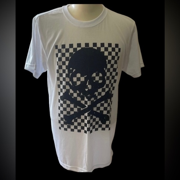 NWOT Glittery stone skull 💀 T-shirt - Picture 1 of 5
